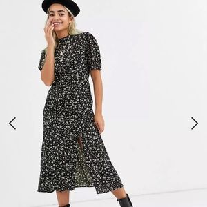 New Look Petite split front midi dress in black ditsy floral, US 2